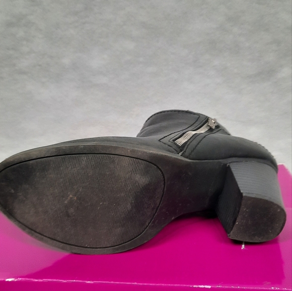 Black Ankle Booties - Picture 3 of 6